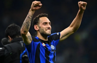 Hakan Çalhanoğlu geri dönüyor