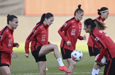 A Milli Kadın Futbol Takımı, Slovenya maçına hazır