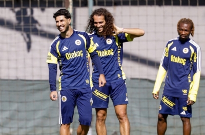 Fenerbahçe'nin kamp kadrosu açıklandı