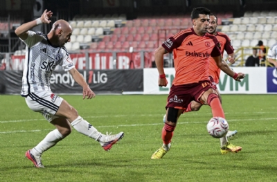 Eminevim Ümraniyespor-SMS Grup Sarıyer: 1-1 (MAÇ SONUCU)
