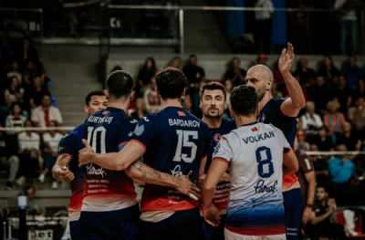 Halkbank'tan yeni sezona kötü hazırlık!