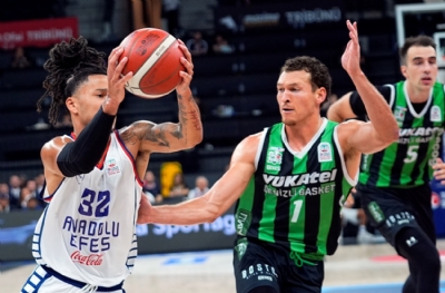 Anadolu Efes-Yukatel Denizli Basket: 85-76 (MAÇ SONUCU)