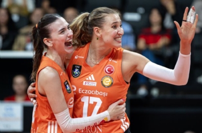  Eczacıbaşı Peron İstanbul-Aras Kargo: 3-0 (MAÇ SONUCU)