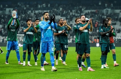 Kocaelisporlu futbolculardan hakem isyanı