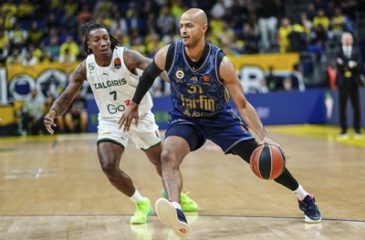 Fenerbahçe Tarfin-Zalgiris: 99-80 (MAÇ SONUCU)
