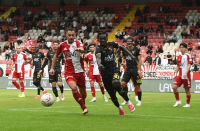 Batman Petrolspor - İstanbulspor: 4-2 (MAÇ SONUCU)