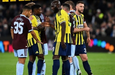 İngiliz basını: Zayıf Fenerbahçe'ye tarihi fark