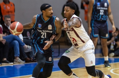Pizzabulls Bordo BandırmaTürk Telekom: 79-66 (MAÇ SONUCU)