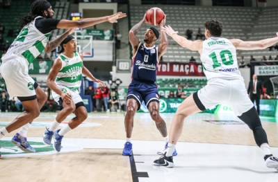 Bursaspor Basketbol-Bahçeşehir Koleji :80-90 (MAÇ SONUCU)