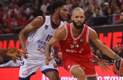 Anadolu Efes'ten sakatlık açıklaması