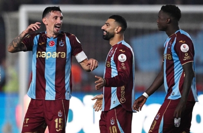 Trabzonspor'dan Beşiktaş'a 2-0 göndermesi