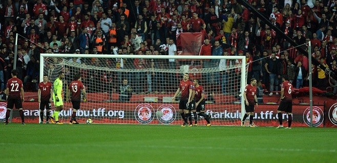 Türkiye - İzlanda maç sonucu: 0-3