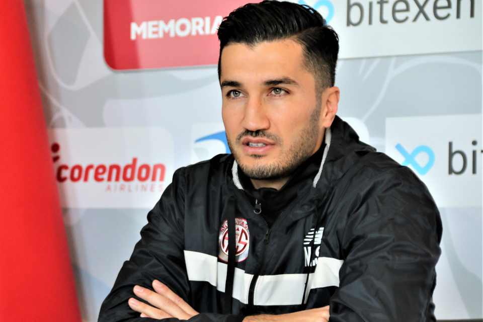 Antalyaspor’dan Ahmet Ağaoğlu açıklaması! Hayret ve şaşkınlıkla okuduk